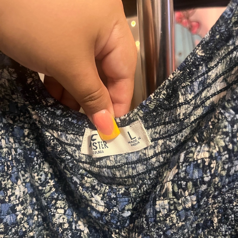 Hollister Blue Floral Smocked Waist Long Sleeve Romper - Size Large - Picture 2 of 3